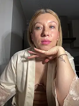 دردشة Kittie_Valentine  الجنسية المباشرة