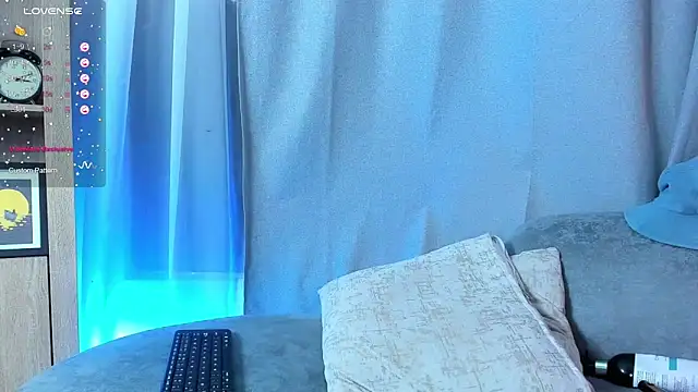 bloom_apple Chat XXX live