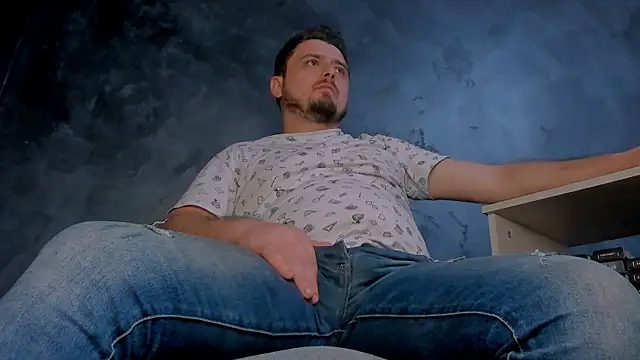 دردشة Master_Mark_Wayne الجنسية المباشرة