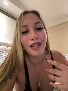 Mialunaxx Chat XXX in diretta