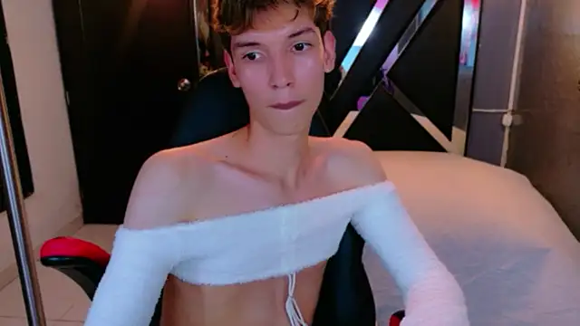 Stefany_PiInk – webcam-show