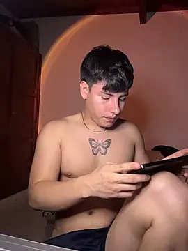 12krizia3 Webcam Show