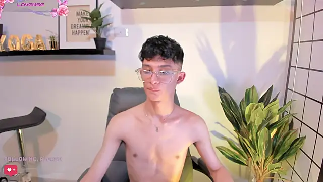 Patrick_Howland_ Show Webcam