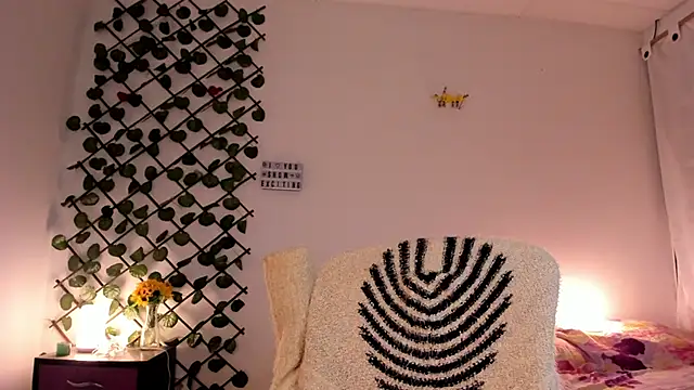 Chat +18 de cailynhot ao vivo