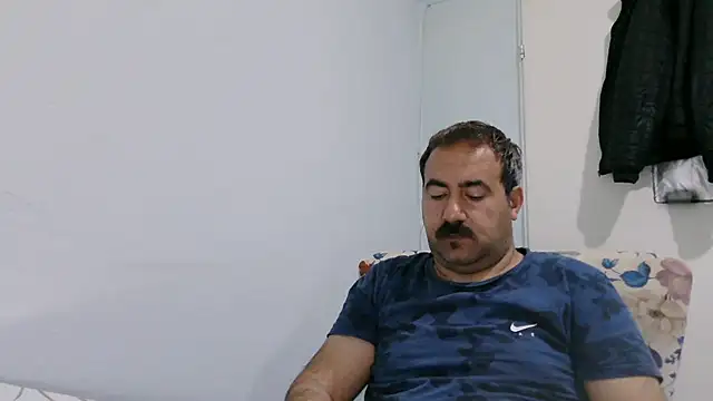 mio_jaks Chat XXX live