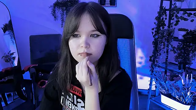 Chat +18 de Elainebeness ao vivo