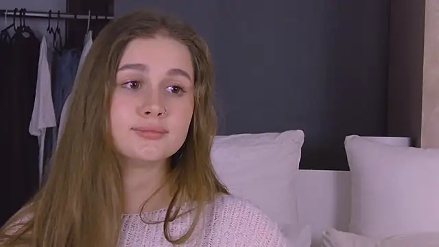 EllieHayes élő XXX-chatje