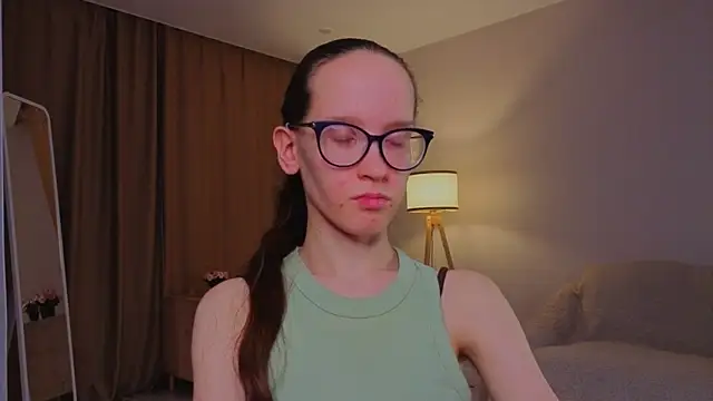 BettyBrowni's Live XXX Chat