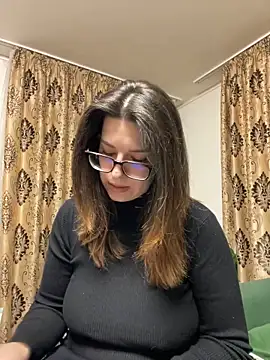 NadiraNoor Adlı Modelin Web Kamerası Şovu