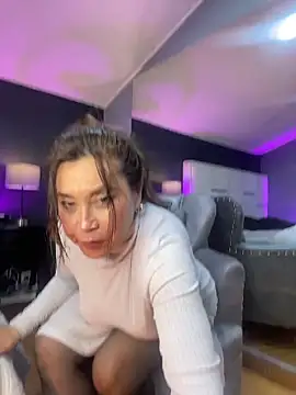 Samantha_Milf__'s Webcam Show