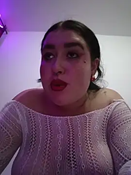 Chat XXX ao vivo de Freckless_
