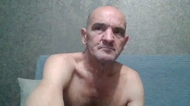 Show modela skorpibg65 na web-kameri