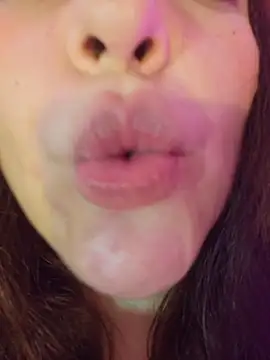 VickyHoult Chat XXX in diretta