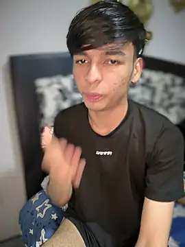 Czat XXX na żywo – The_Conquer