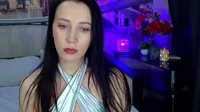 دردشة MonicaSweetx الجنسية المباشرة