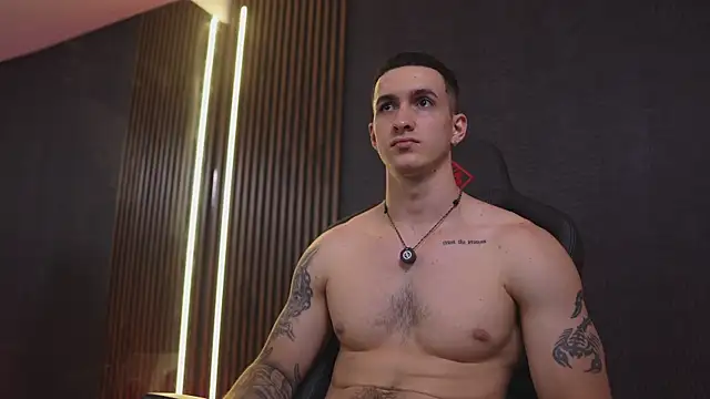 Chatroom XXX en direct de JacksonOlsenn