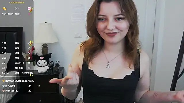 دردشة pretty_little_thing الجنسية المباشرة