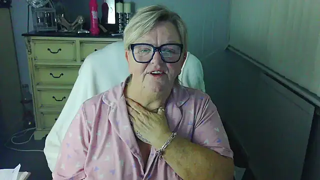 BridgetBlueEyes – Naživo XXX chat