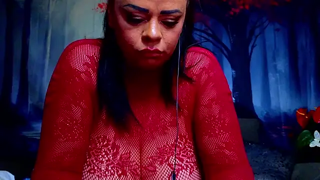 ElizabethEven élő XXX-chatje