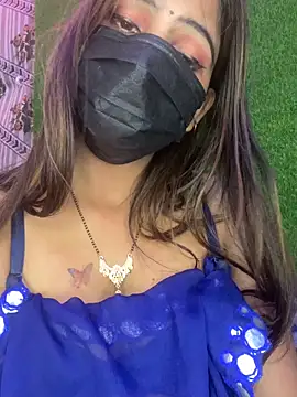 Chatroom XXX en direct de CUTI-NAINA