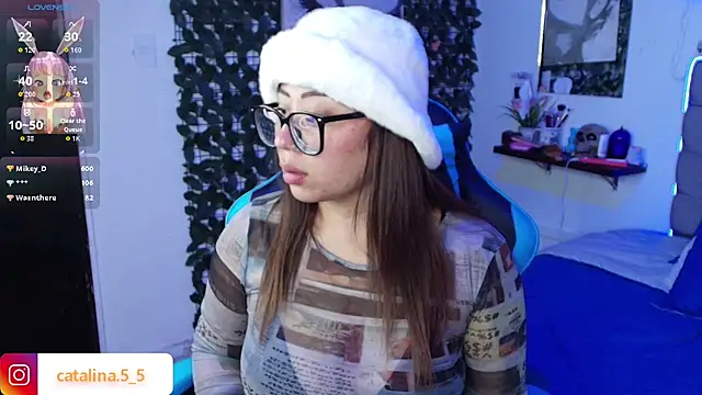 Chatroom XXX en direct de Kata_Bigboobs