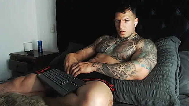 Shane_Clay Pertunjukan Webcam