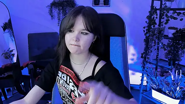 Elainebeness live XXX chat