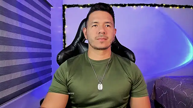 ransoj's Live XXX Chat