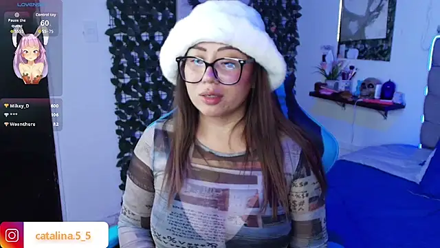 Kata_Bigboobs Adlı Modelin Canlı XXX Sohbeti