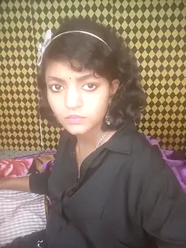 Freakingromance 现场XXX聊天