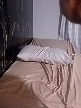 Mitchell2003 现场XXX聊天