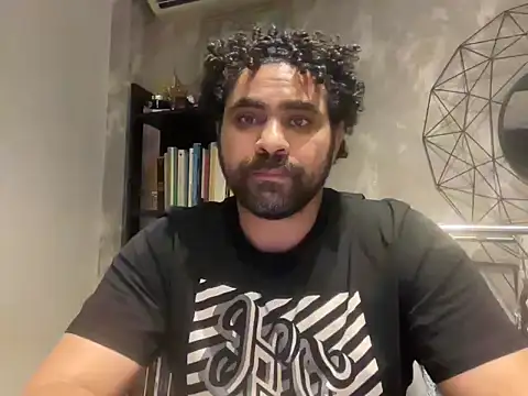 Show modela Royalpharaoh2 na web-kameri