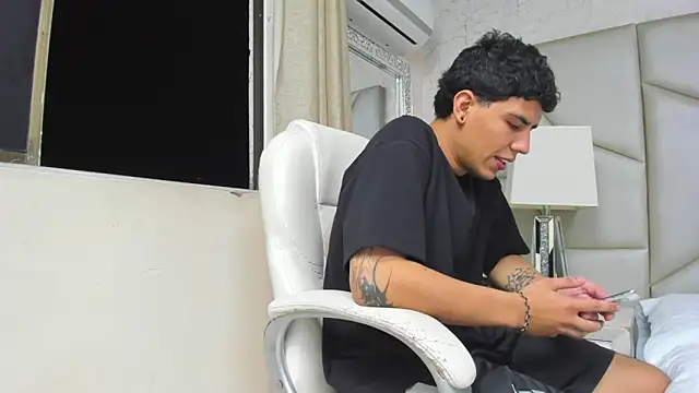 Tobias_Vega 웹캠 쇼