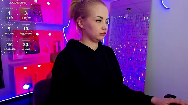 Chat +18 de StephanieSweety ao vivo