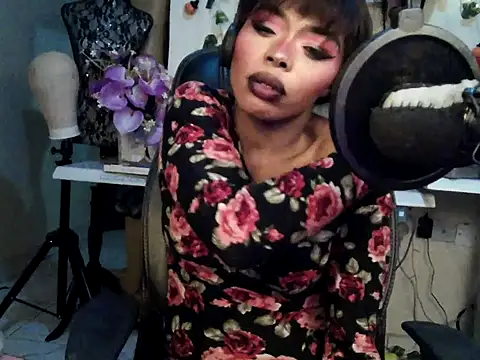 Anaconda2350: απευθείας συνομιλία ΧΧΧ