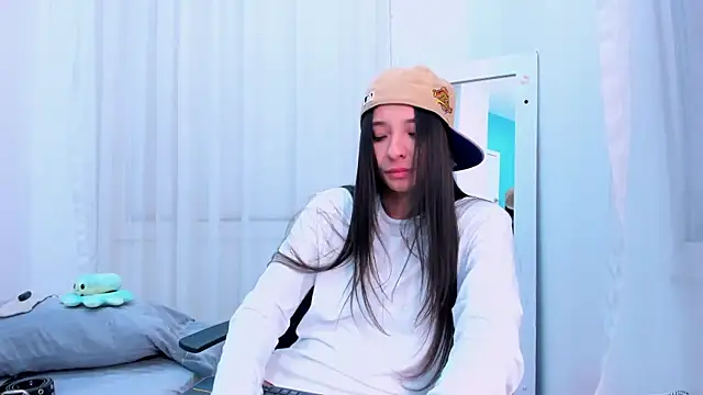 ViictoriiaSaenz's Live XXX Chat