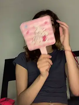 MiaaCute- Pertunjukan Webcam