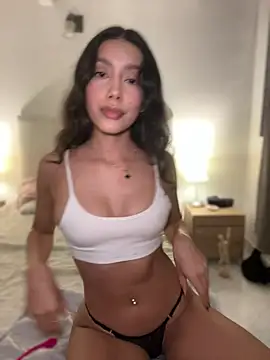 SelenaStone 即時 XXX 聊天