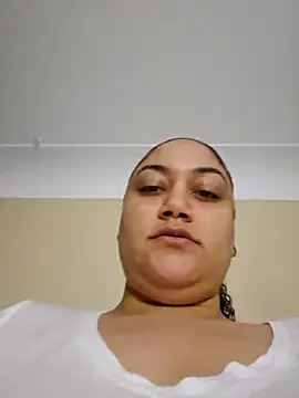 honeeyyy_pot Webcam Show