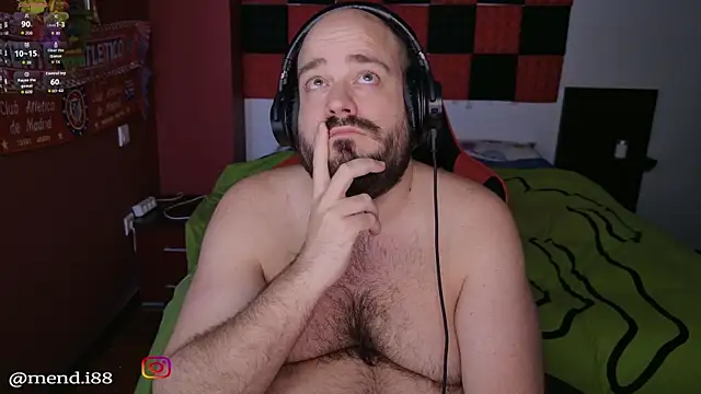 menditeta1: διαδικτυακό σόου στην κάμερα