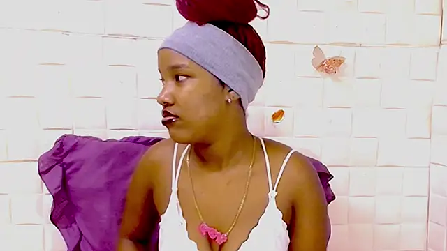 Czat XXX na żywo – EroticSexyPrada