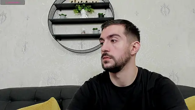 Dylan_Best Pertunjukan Webcam