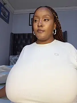 Thasha8n Live XXX chat