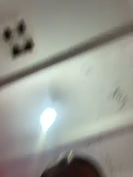 Maya_Manes 现场XXX聊天