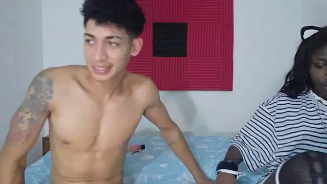 WhiteMasterXXX Live XXX Chat