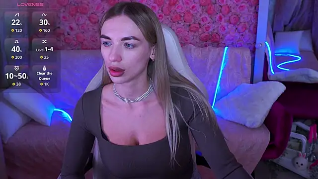 ArinaWong Adlı Modelin Canlı XXX Sohbeti