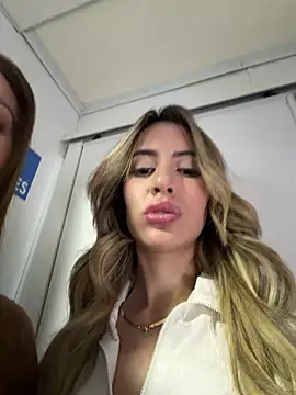 roouse Show in webcam