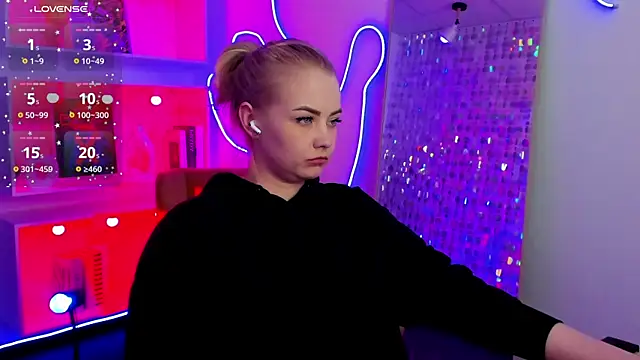 دردشة StephanieSweety الجنسية المباشرة