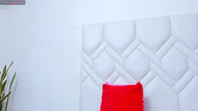 دردشة Cleopatra_Trans الجنسية المباش رة