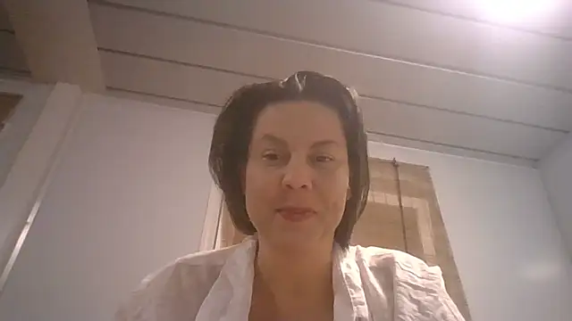 fulloferotic Adlı Modelin Canlı XXX Sohbeti